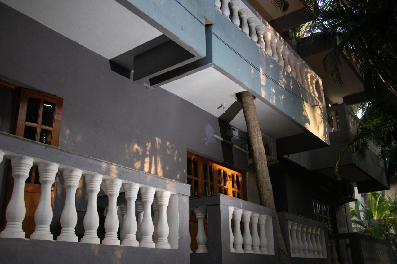 The Sovereign Villa 坎多林 外观 照片